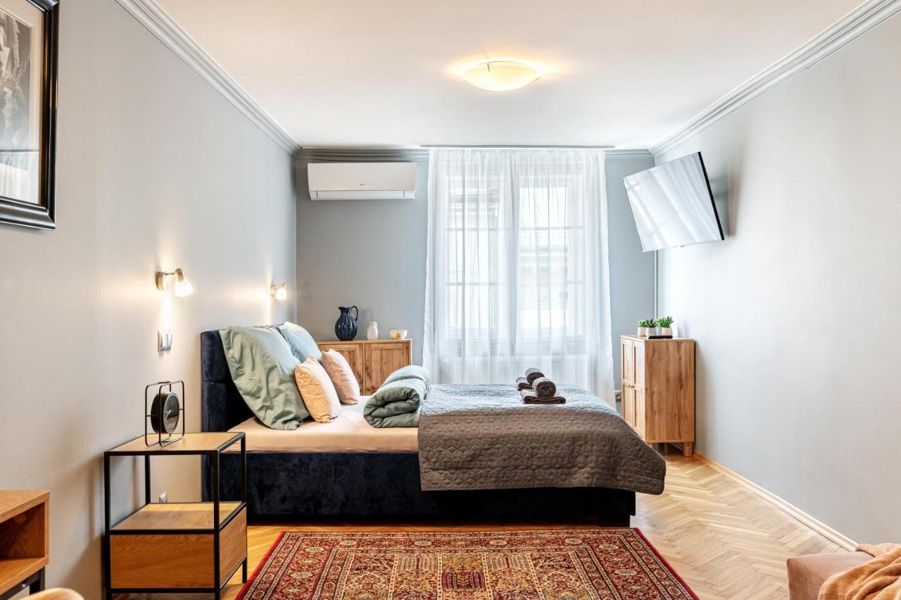 The Angels Apartments Krakow Old Town מראה חיצוני תמונה