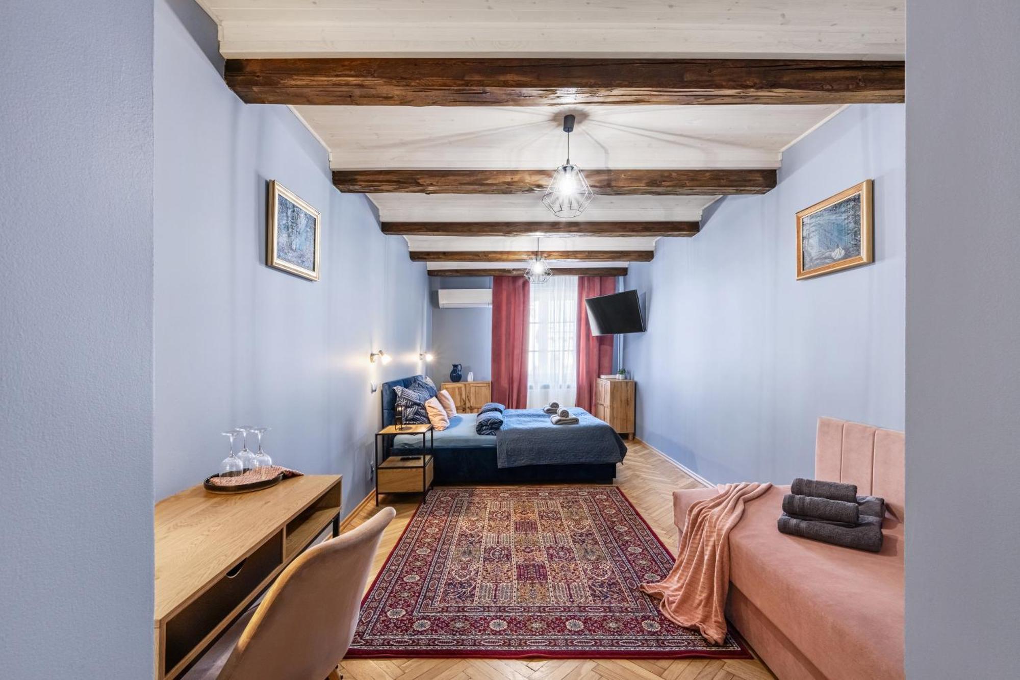 The Angels Apartments Krakow Old Town מראה חיצוני תמונה